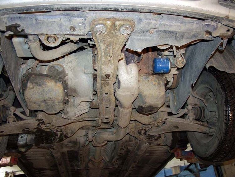 Защита картера и КПП Hyundai Sonata двигатель 1,8; 2,0; 2,4; 3,0  (1988-1993)  арт: 10.0145