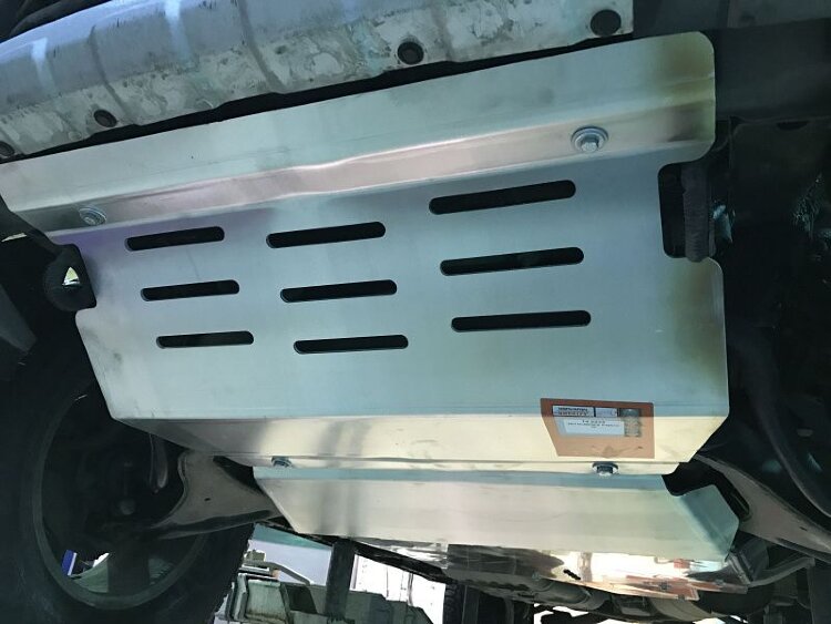 Защита картера Mitsubishi Pajero 3 двигатель 3.5 GDI, 2.5 TDI, 3.2 DI-D  (1999-2007)  арт: 14.2235
