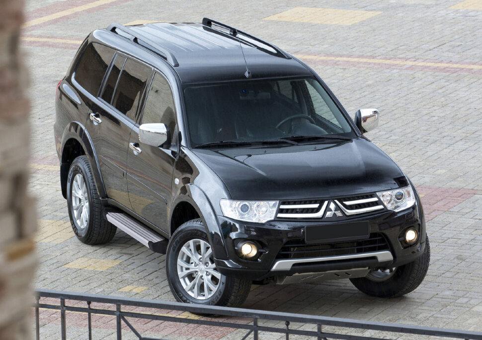 Пороги площадки (подножки) "Silver" Rival для Mitsubishi Pajero Sport II 2008-2016, 173 см, 2 шт., алюминий, F173AL.4003.1 с инструкцией и сертификатом