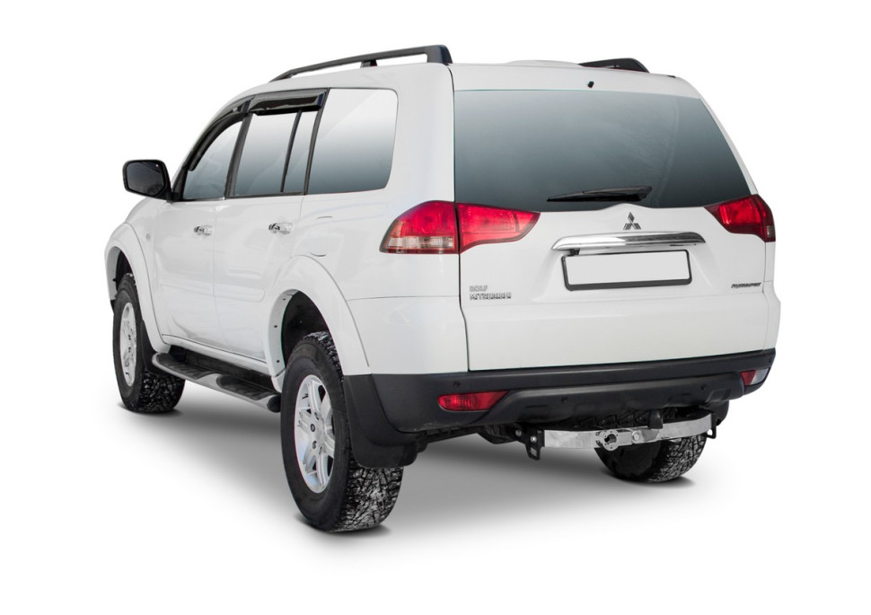 Фаркоп торцевой Berg для Mitsubishi Pajero Sport II поколение 2008-2016, шар F, 2000/75 кг, F.4015.001