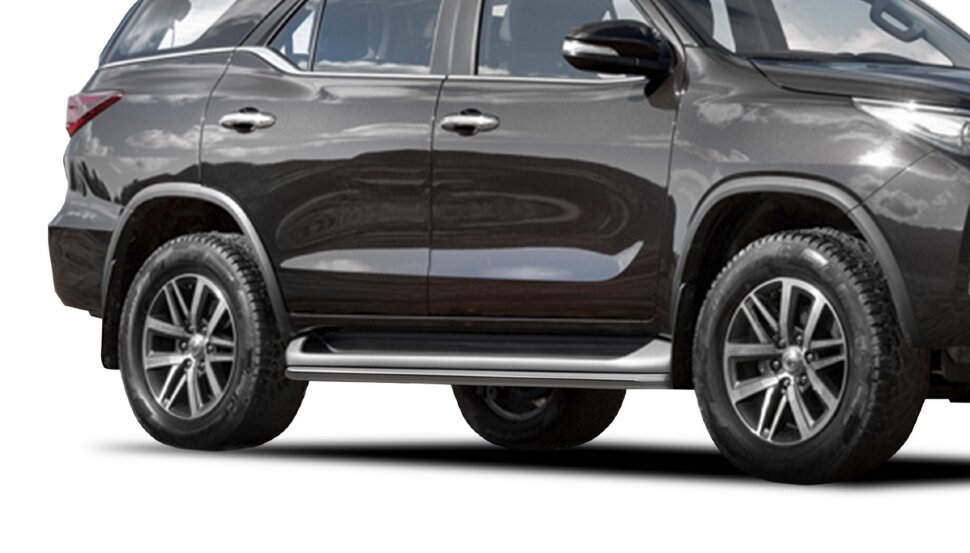 Защита штатных порогов d42 Rival для Toyota Fortuner II 2017-2020 2020-н.в., нерж. сталь, 2 шт., R.5720.005 с доставкой по всей России