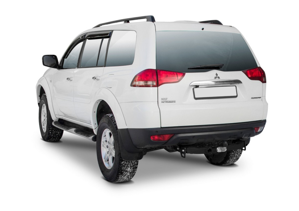 Фаркоп Berg для Mitsubishi Pajero Sport II поколение 2008-2016, шар F, 2000/75 кг, F.4015.002