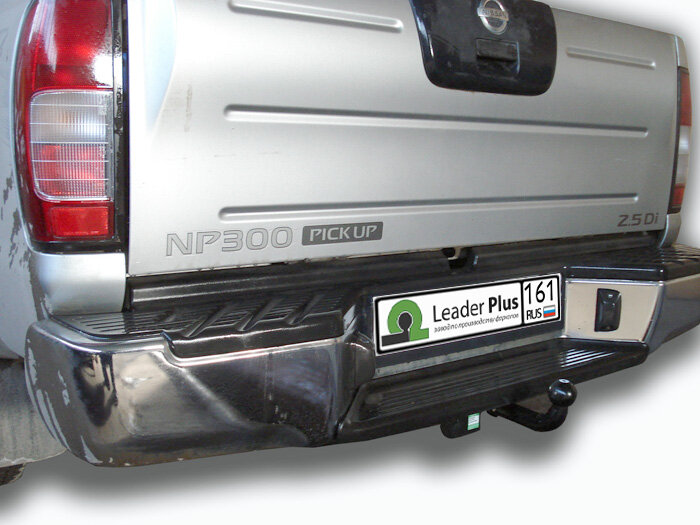 Фаркоп Nissan NP300  (ТСУ) арт. N113-A