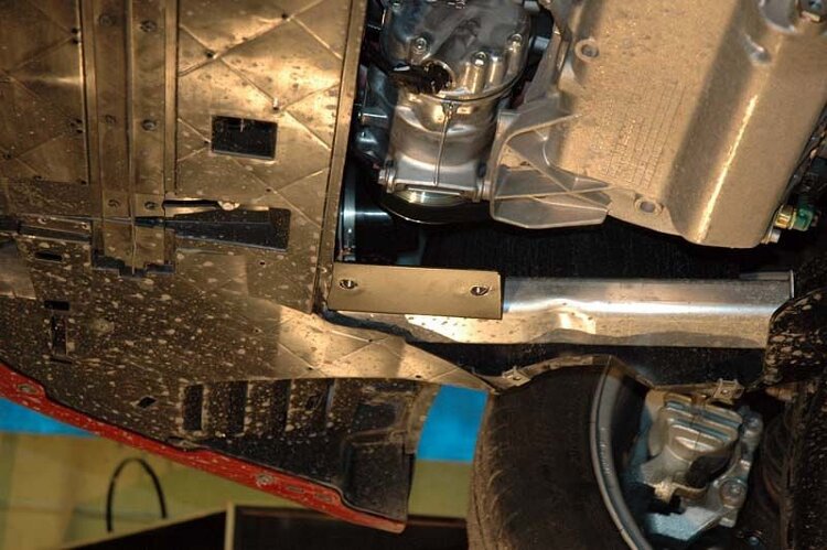 Защита картера и КПП Citroen C4 Picasso двигатель 1,8; 1.6td  (2008-2013)  арт: 05.1474