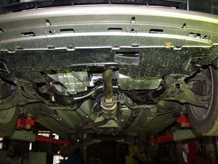 Защита картера и КПП Honda Civic двигатель 1,3; 1,4; 1,5 1,6; 1,8  (2001-2006)  арт: 09.0340