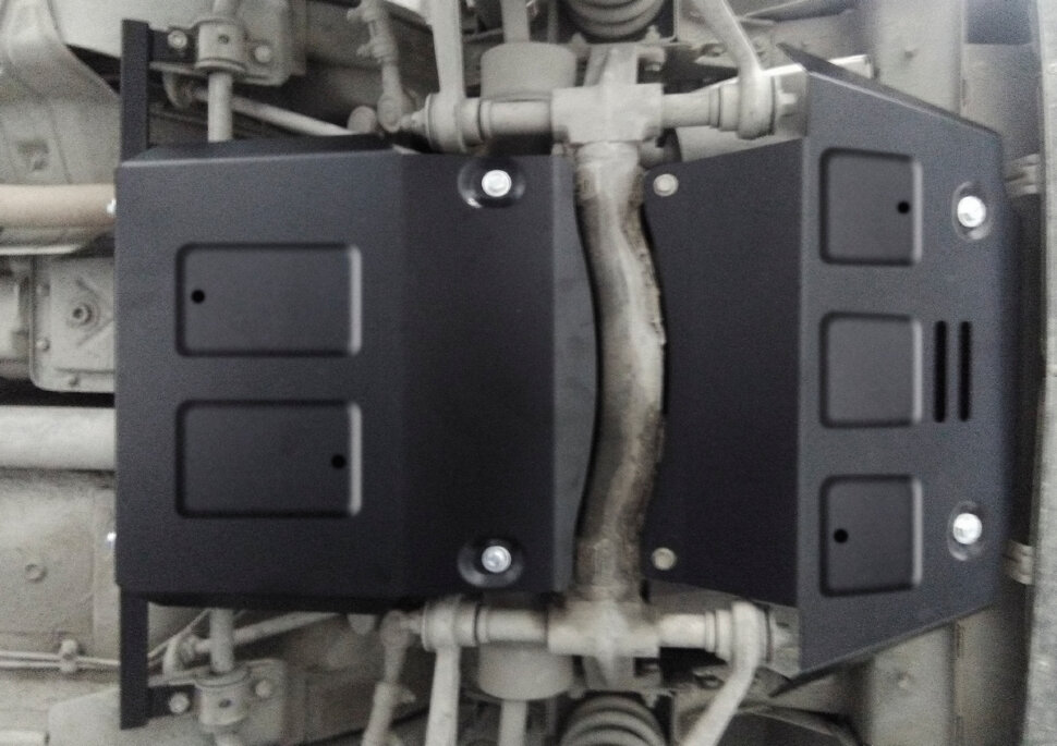 Защита картера, КПП и переднего редуктора АвтоБроня для Chevrolet Niva 2002-2020, штампованная, сталь 1.8 мм, 2 части, с крепежом, K111.01022.1