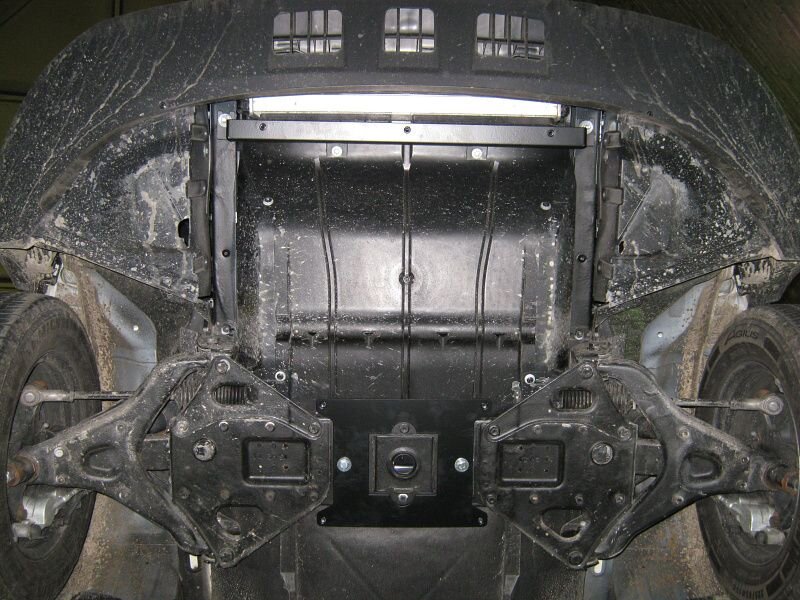 Защита картера и КПП Iveco Daily двигатель 2,3 MT  (2010-)  арт: 36.2779