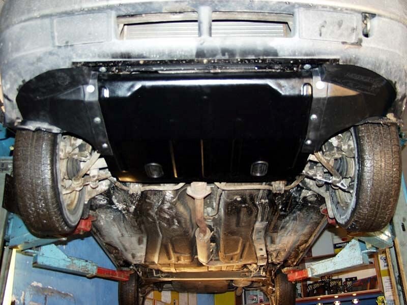 Защита картера и КПП Lada 2110 двигатель 1,5; 1,6  (1996-2007)  арт: 27.0476