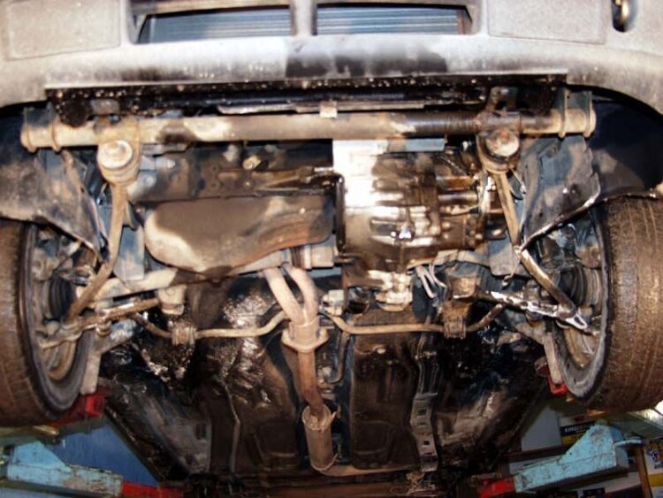 Защита картера и КПП Lada 2110 двигатель 1,5; 1,6  (1996-2007)  арт: 27.0476