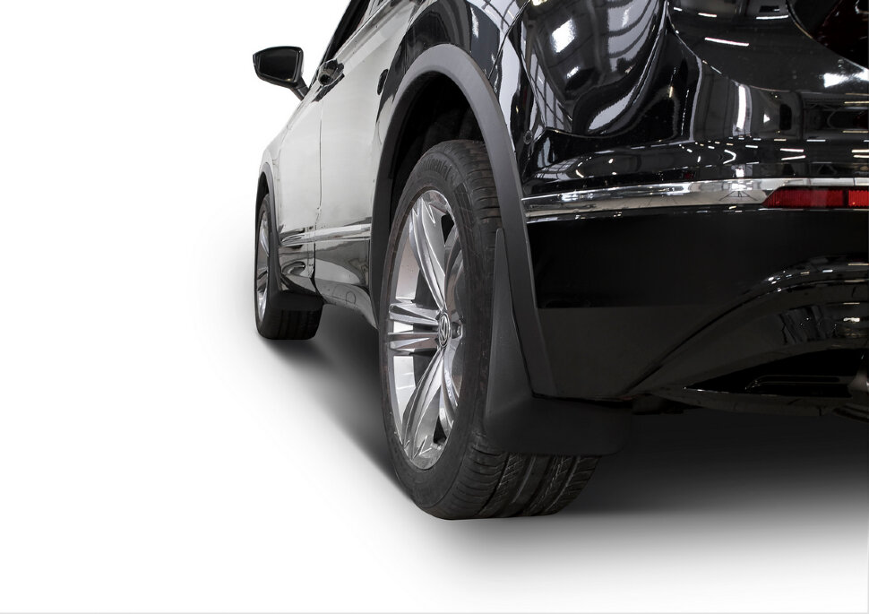 Брызговики задние Rival для Volkswagen Tiguan II поколение (SportLine) 2016-2020/Tiguan II поколение рестайлинг (R-Line) 2020-н.в., термоэластопласт, 2 шт., с крепежом, 25805006