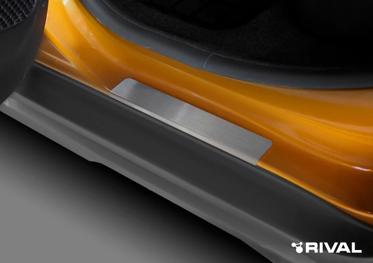Накладки на пороги Rival для Renault Duster II 2021-н.в., нерж. сталь, с надписью, 4 шт., NP.4706.3