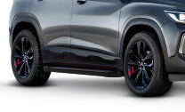 Пороги площадки (подножки) "Black" Rival для Chevrolet Tracker IV поколение 2021-н.в., 173 см, 2 шт., алюминий, F173ALB.1002.1 с доставкой по всей России