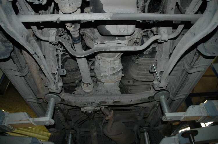Защита радиатора, КПП и РК Toyota Land Cruiser 76 двигатель 4,2 D МТ  (2012-)  арт: 24.2562