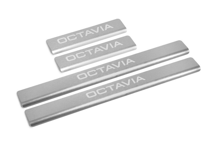 Накладки на пороги AutoMax для Skoda Octavia A7 2013-2020, нерж. сталь, с надписью, 4 шт., AMSKOCT01 купить недорого