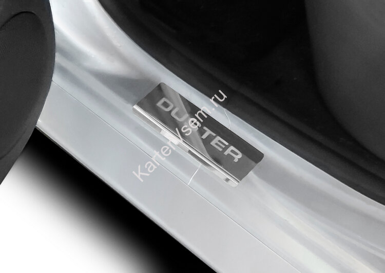 Накладки на пороги AutoMax для Renault Duster 2010-2021, нерж. сталь, с надписью, 4 шт., AMREDUS01