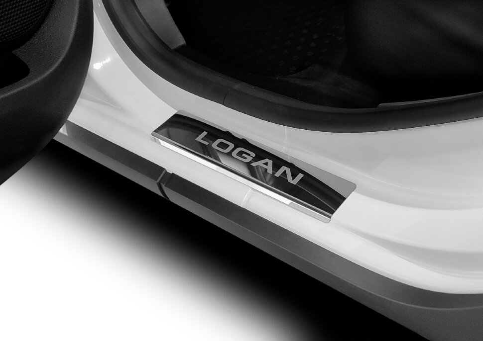 Накладки на пороги AutoMax для Renault Logan II седан 2014-2018 2018-н.в., нерж. сталь, с надписью, 4 шт., AMRELOG01