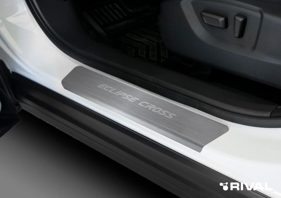 Накладки на пороги Rival для Mitsubishi Eclipse Cross 2018-2021, нерж. сталь, с надписью, 4 шт., NP.4010.3