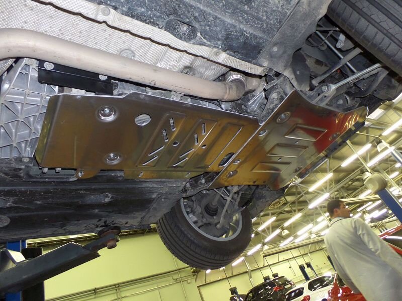 Защита КПП для BMW X3 / X4 от Sheriff арт. 03.2972 год. 2014-2018