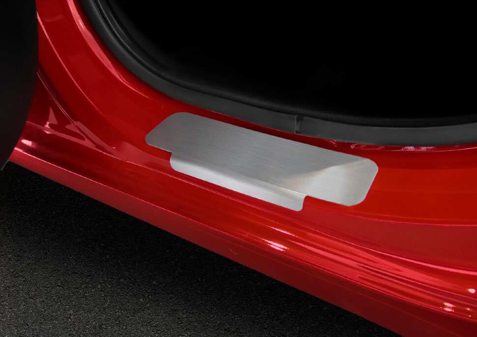 Накладки на пороги Rival для Kia Ceed II 2012-09.2018, нерж. сталь, с надписью, 4 шт., NP.2804.3 с инструкцией и сертификатом