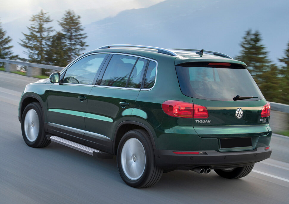 Пороги площадки (подножки) "Silver" Rival для Volkswagen Tiguan I 2007-2017, 173 см, 2 шт., алюминий, F173AL.5802.2 купить недорого