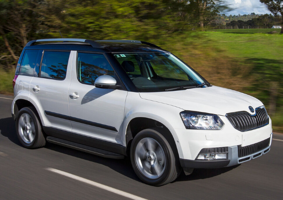 Пороги площадки (подножки) "Premium-Black" Rival для Skoda Yeti 2009-2018, 173 см, 2 шт., алюминий, A173ALB.5101.1 купить недорого
