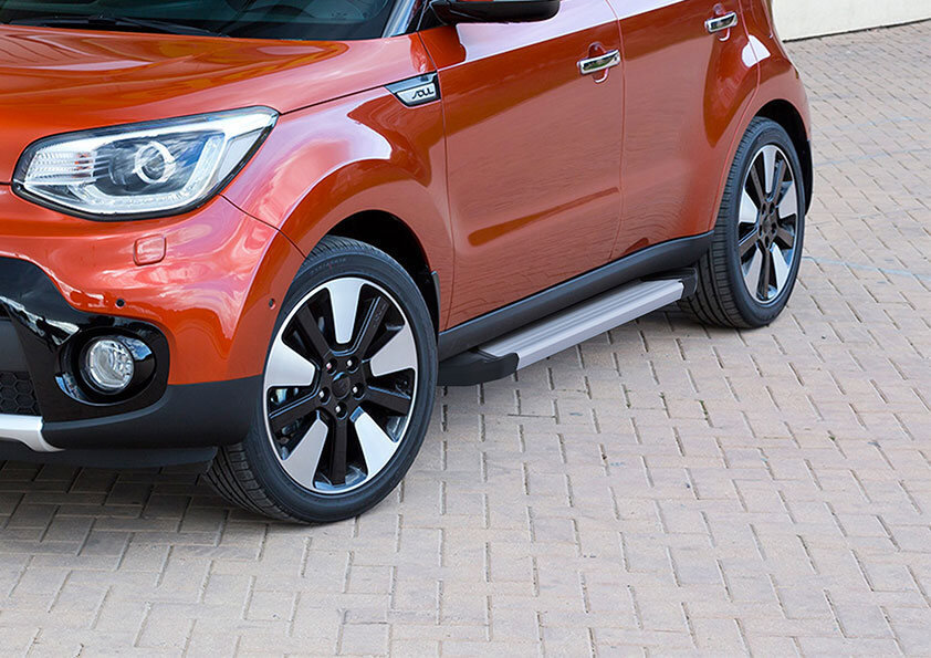 Пороги площадки (подножки) "Silver" Rival для Kia Soul II рестайлинг 2017-2019, 173 см, 2 шт., алюминий, F173AL.2804.1 с доставкой по всей России