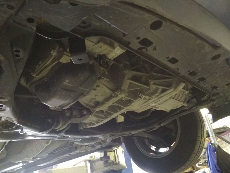Защита картера и КПП Nissan Note двигатель 1,2 e-power FWD, 4WD  (2016-2020)  арт: 15.5295