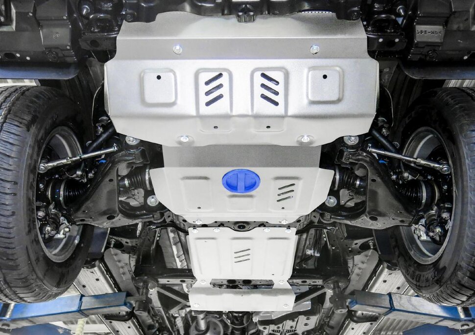 Защита радиатора, картера, КПП и РК Rival для Toyota Fortuner II 4WD 2017-2020 2020-н.в., штампованная, алюминий 3.8 мм, с крепежом, 4 части, K333.5770.1