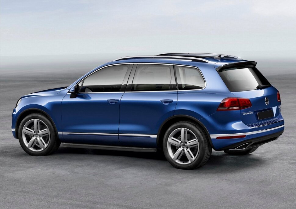 Пороги площадки (подножки) "Premium-Black" Rival для Volkswagen Touareg II рестайлинг (R-Line) 2014-2018, 193 см, 2 шт., алюминий, A193ALB.5801.4 купить недорого