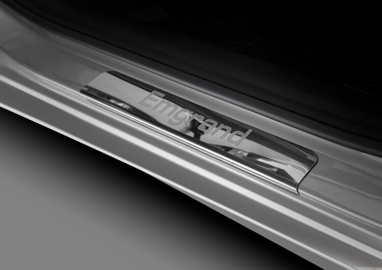 Накладки на пороги Geely Emgrand II поколение (SS11) (2023-н.в.) 2023-н.в. арт.AMGEEMG01