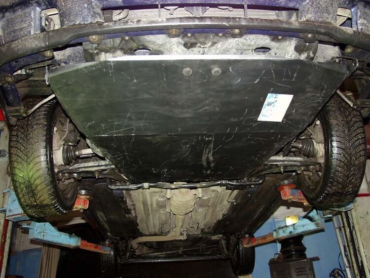 Защита картера и КПП Nissan Primera двигатель 2,0D  (1990-1998)  арт: 15.0266