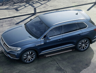 Пороги Volkswagen Touareg III  (подножки, площадки) D193AL.5806.1