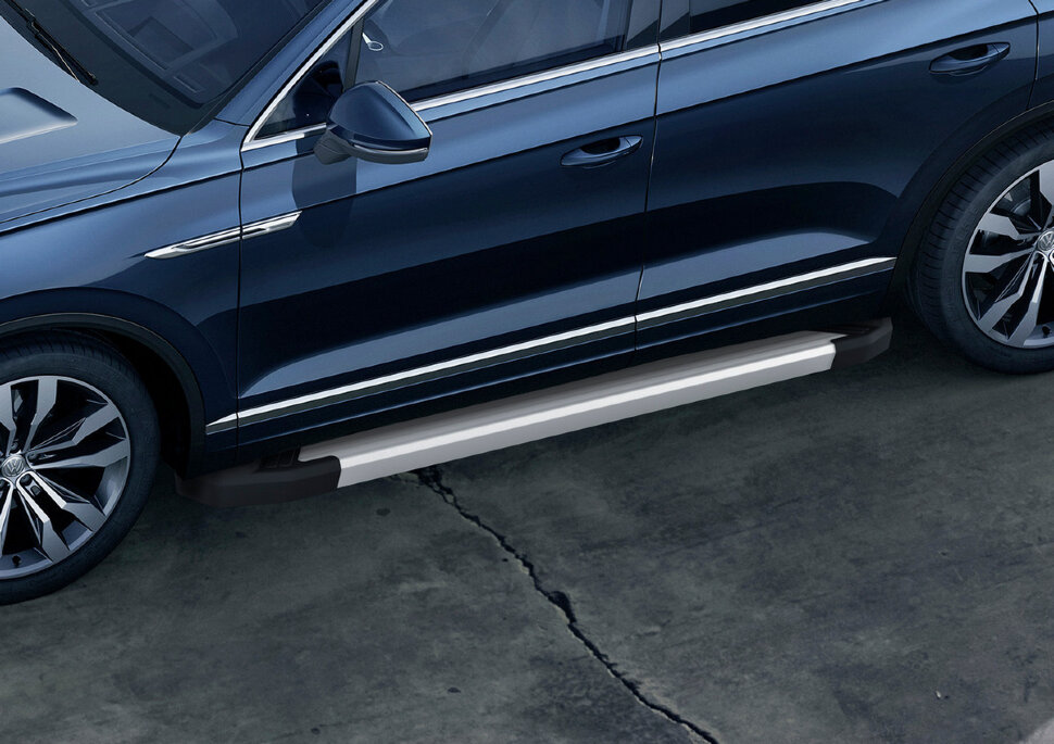 Пороги площадки (подножки) "Silver" Rival для Volkswagen Touareg III 2018-н.в., 193 см, 2 шт., алюминий, F193AL.5806.1 с доставкой по всей России