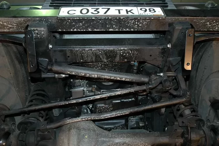 Защита рулевых тяг Land Rover Defender 90 двигатель 2,5 D  (2004-2011)  арт: 04.1264