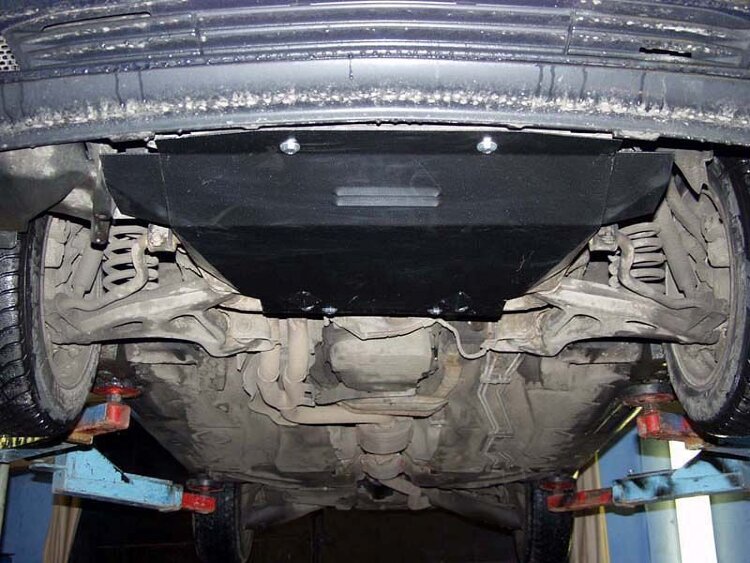 Защита картера Mercedes Benz C-Klasse двигатель 2,4  (1993-2000)  арт: 13.0304
