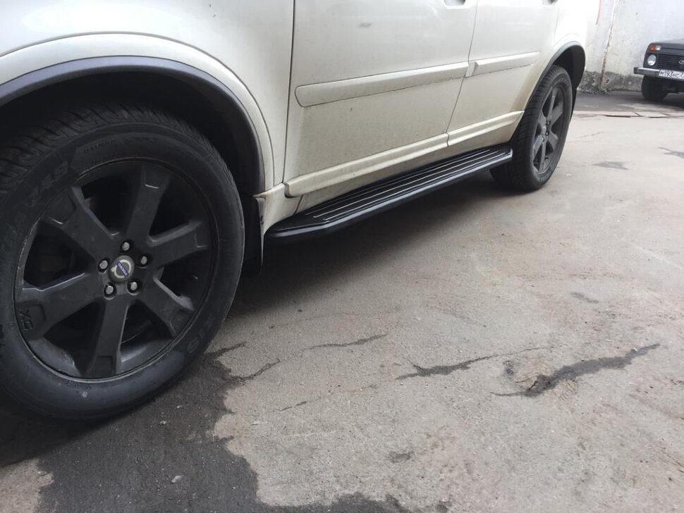 Пороги площадки (подножки) "Premium-Black" Rival для Volvo XC90 I 2002-2014, 193 см, 2 шт., алюминий, A193ALB.5901.1 купить недорого