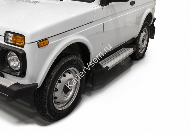 Пороги на автомобиль "Silver" Rival для ВАЗ 2121 (4x4) 3-дв. (вкл. Urban) 1977-2019 2019-н.в., 128 см, 2 шт., алюминий, F128AL.6004.1