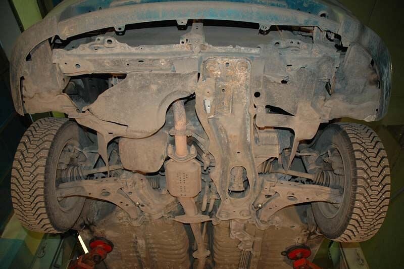 Защита картера и КПП Mazda 323 двигатель 1,6  (1994-1998)  арт: 12.0228