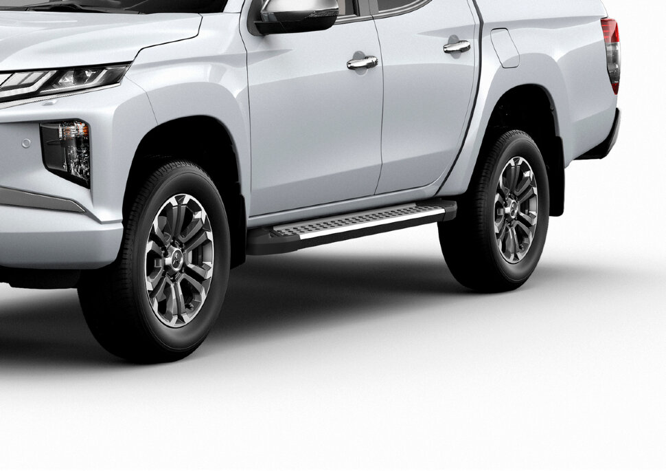 Пороги площадки (подножки) "Style" AutoMax для Mitsubishi L200 IV, V 2006-2019 2018-н.в., 193 см, 2 шт., алюминий, AMS.D193S.4001.1 с доставкой по всей России