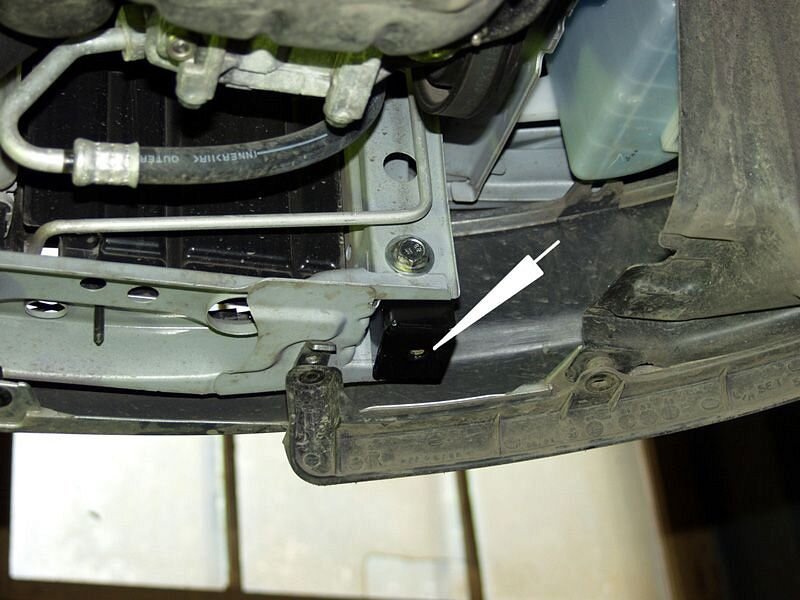 Защита картера и КПП Toyota Echo двигатель 1,0; 1,3; 1,5; 1,4D  (1999-2005)  арт: 24.0427