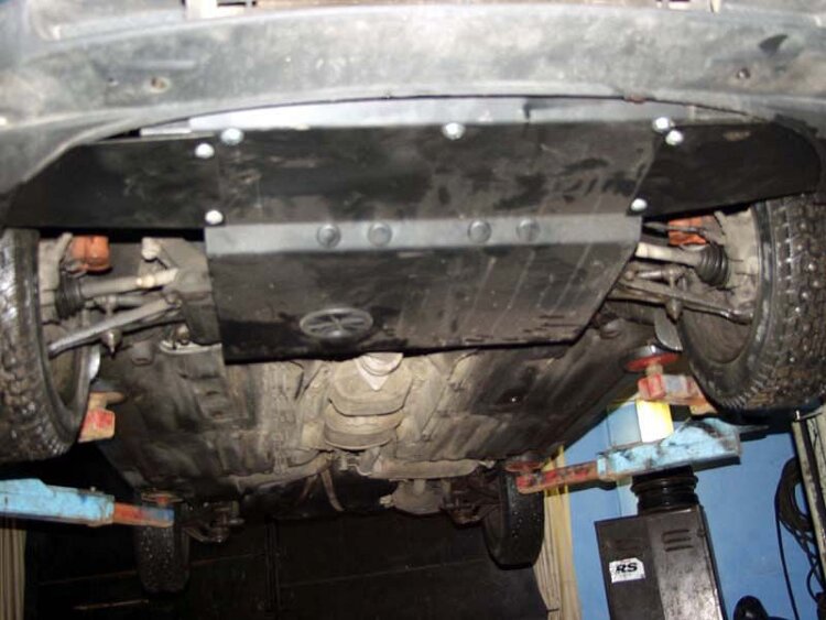 Защита картера и КПП Fiat Bravo двигатель 1,2; 1,4; 1,8; 1,9D  (1995-2001)  арт: 07.0096