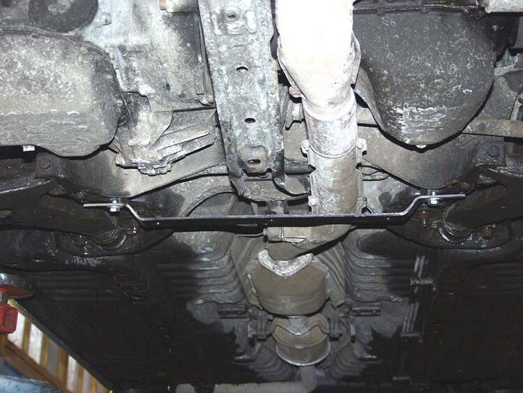 Защита картера и КПП Mitsubishi Galant двигатель 1,8; 2,0; 1,8TDI  (1988-1992)  арт: 14.0082