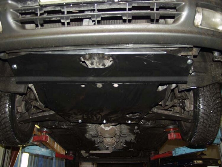 Защита картера и КПП Mitsubishi Galant двигатель 1,8; 2,0; 1,8TDI  (1988-1992)  арт: 14.0082