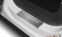 Накладки порогов Volkswagen Tiguan II, II рестайлинг 2016-2022 арт.AMVWTIG01