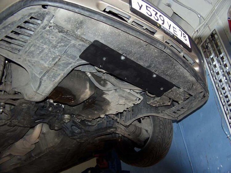 Защита картера и КПП Renault Laguna двигатель 1,6; 1,8; 2,0; 3,0; 1,9D; 2,2D  (1993-2001)  арт: 18.0195