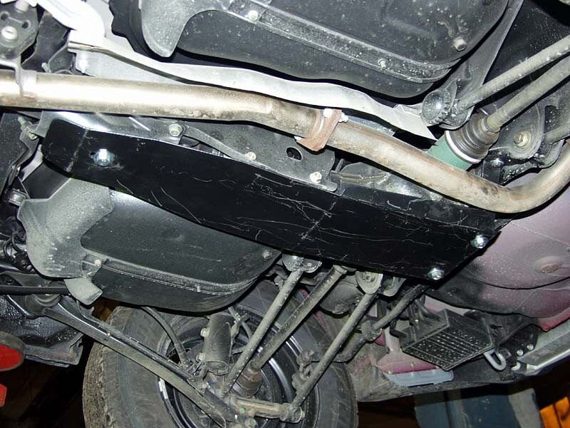Защита редуктора Subaru Forester двигатель 2,0; 2,5  (2002-2008)  арт: 22.0568