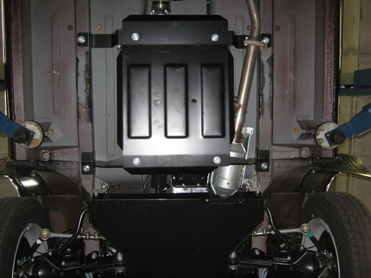 Защита КПП и РК Lada Niva двигатель 1,7 – Euro 3  (2008-)  арт: 27.3243