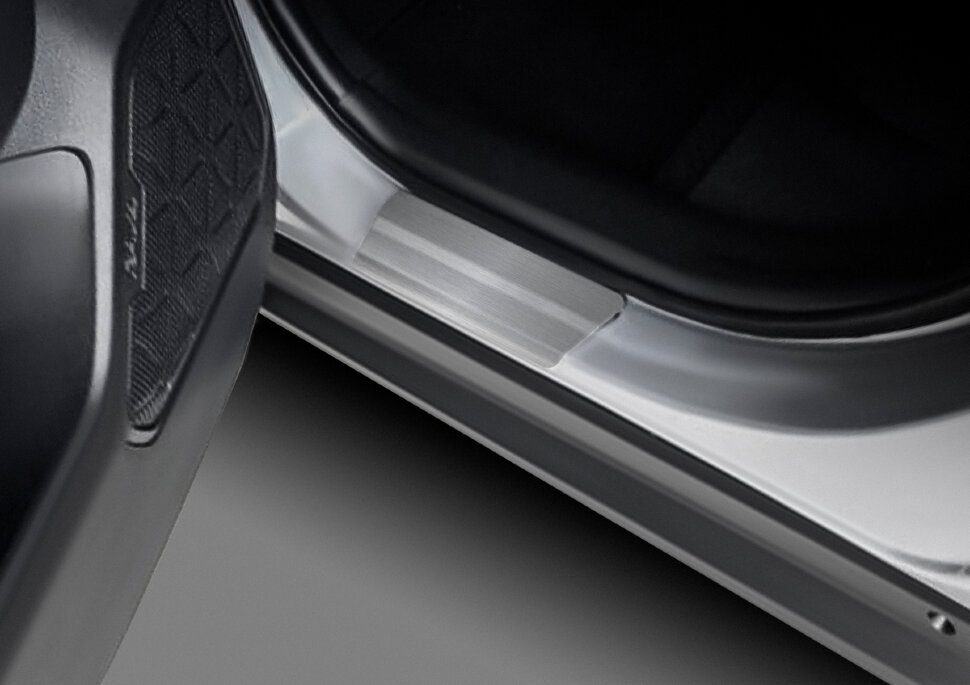 Накладки на пороги Rival для Toyota RAV 4 XA50 2019-н.в., нерж. сталь, с надписью, 4 шт., NP.5714.3 с инструкцией и сертификатом