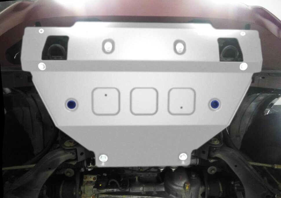 Защита радиатора Rival для Isuzu D-Max II 2012-2021 (под алюминиевый и штатный бампер), штампованная, алюминий 6 мм, с крепежом, 2333.9110.1.6