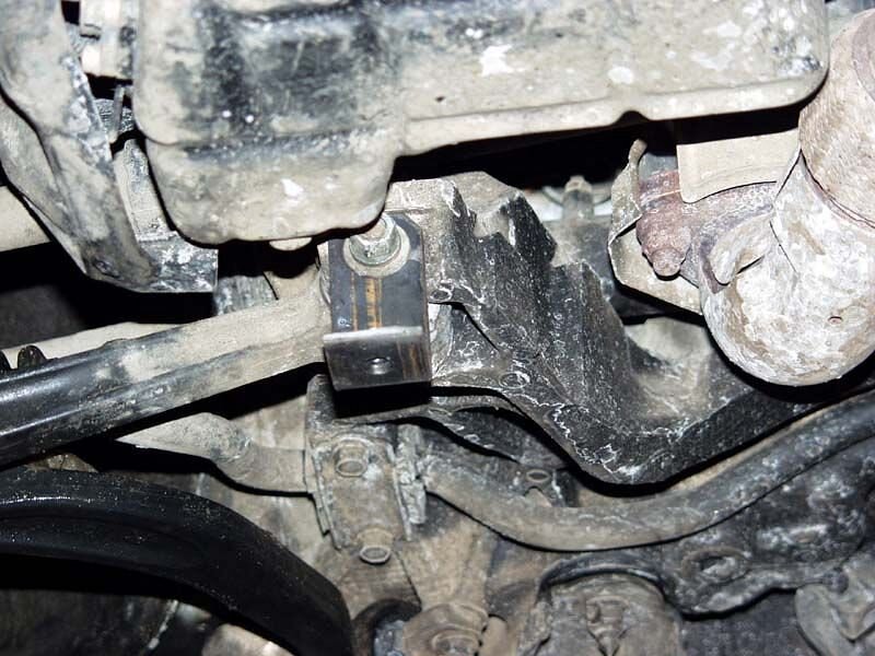 Защита картера и КПП Mitsubishi Galant двигатель 2,0; 2,5  (1997-2004)  арт: 14.0445